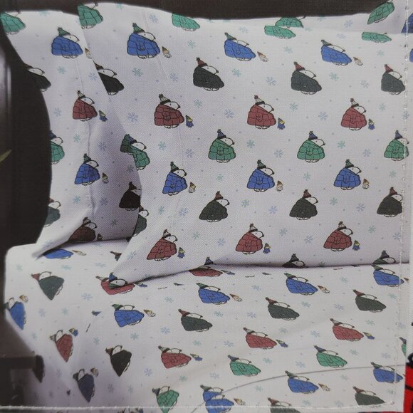 Peanuts Snoopy Igloo Holiday Queen Sheet Set By Berkshire Winter Christmas - Picture 7 of 9